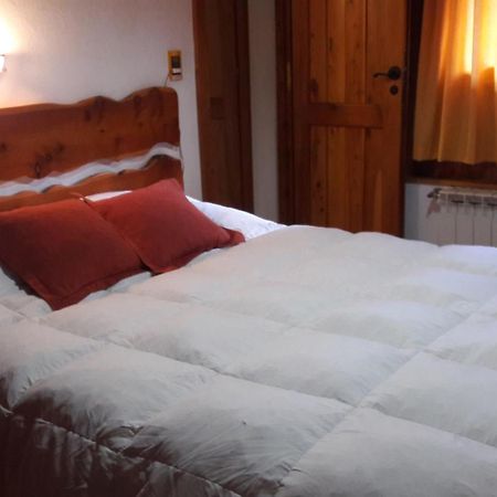 El Aguila Aparthotel Сан Карлос де Барилоче Екстериор снимка