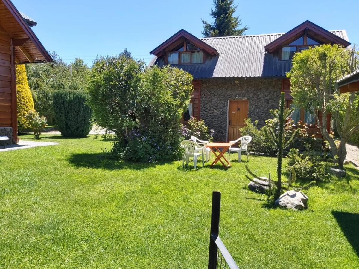 El Aguila Aparthotel Сан Карлос де Барилоче Екстериор снимка